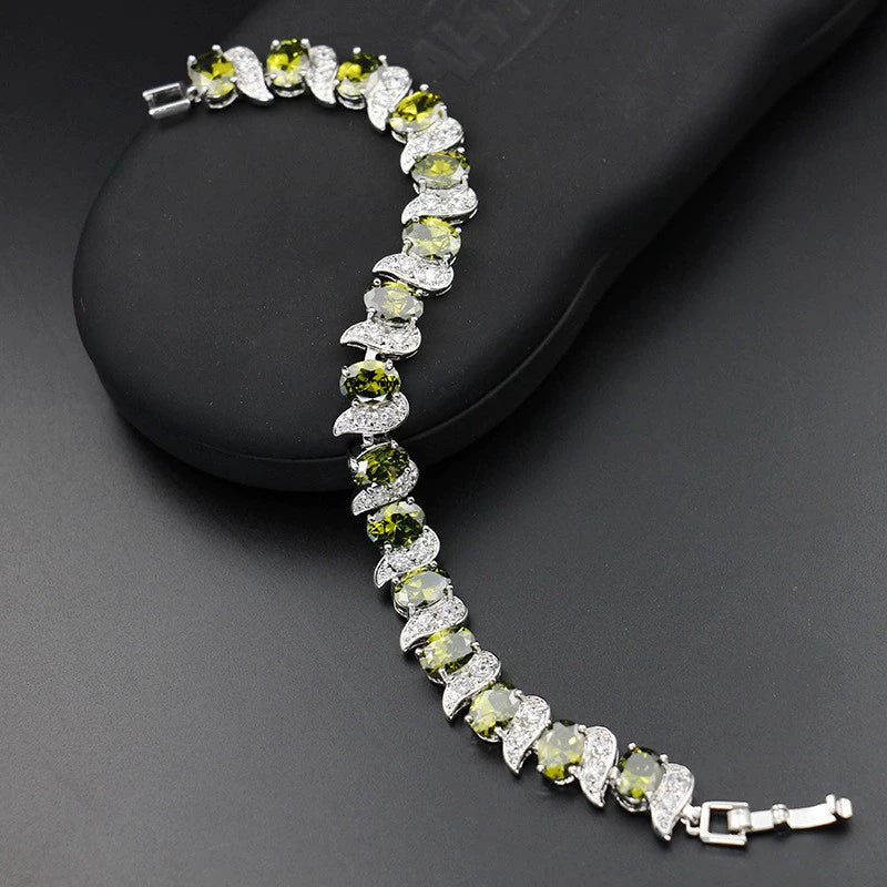 Light Luxury Zircon Bracelet Classic Hand Jewelry Chicken Leg Curved Moon Color Jewelry Gem Seven Color European and American Bracelet Women Good Vibrations