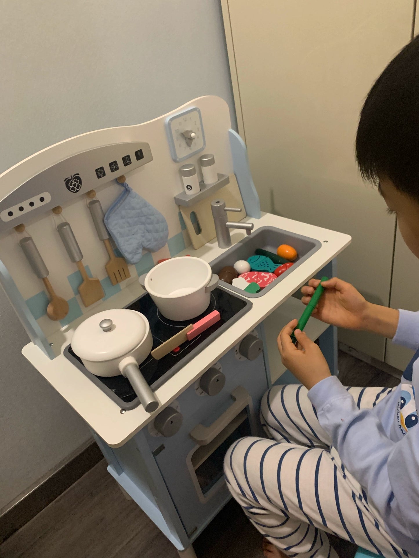 Kids Play House Refrigerator Wooden Children's Early Education Baby Girl Smart Water Wooden Kitchen Toys Suit Good Vibrations