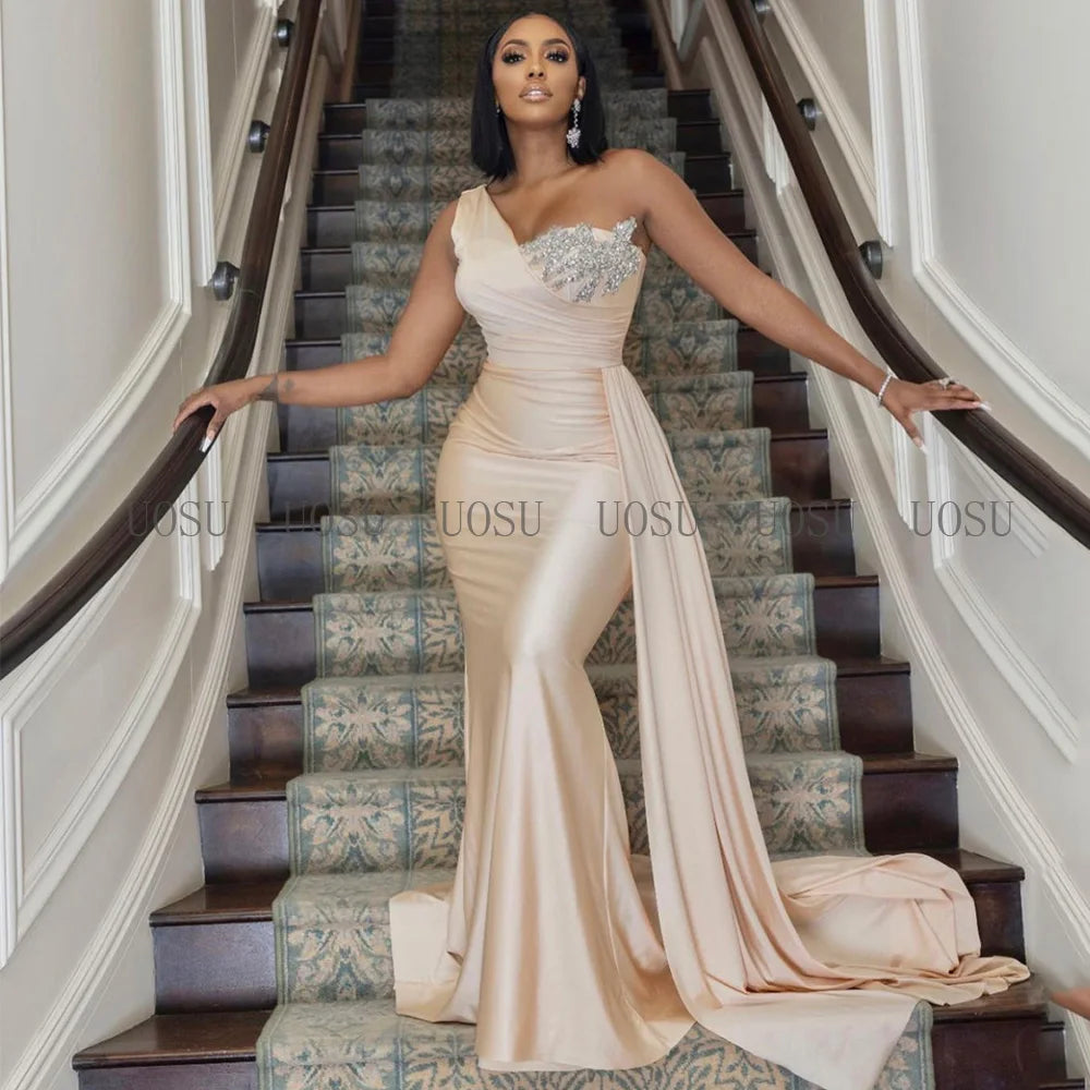 Bridesmaid Dress Champagne One Shoulder Mermaid Bridesmaid Gown for Wedding Draped Beading Women's Formal Evening Dresses Long Good Vibrations