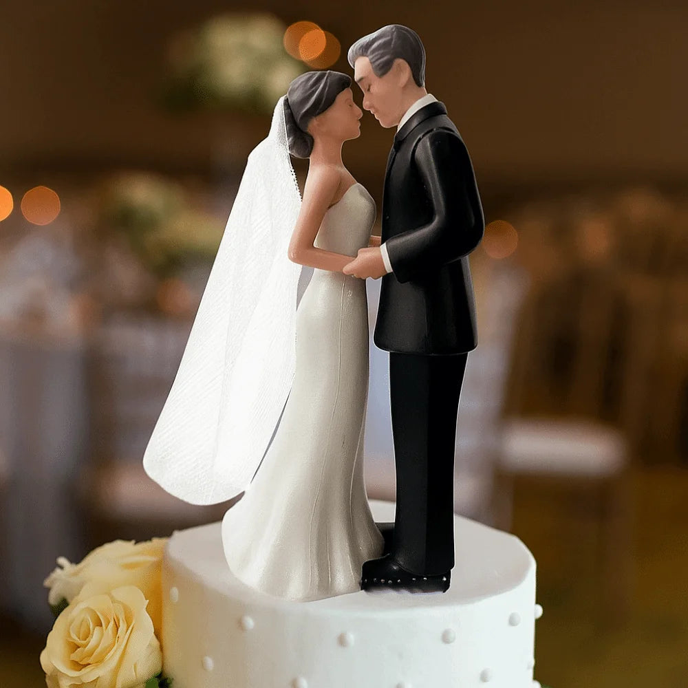 Anniversary Decoration Couple Wedding Cake Topper Elegant Creative Cake Toppers Dolls PVC White/Black Bride & Groom Figurines Good Vibrations