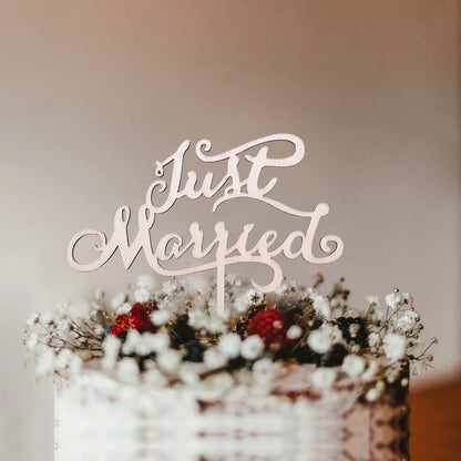 1Pcs Hollow Letter Love Just Married Mr&Mrs Cake Topper Bride and Groom Wooden Wedding Cake Topper For Wedding Party Supplies Good Vibrations
