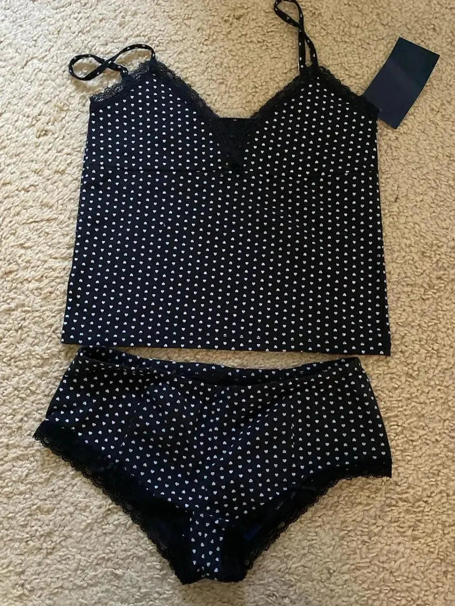 Hearts lace trim tank shorts pajama set for women, summer sexy V-neck crop top and slim underpants, vintage style.