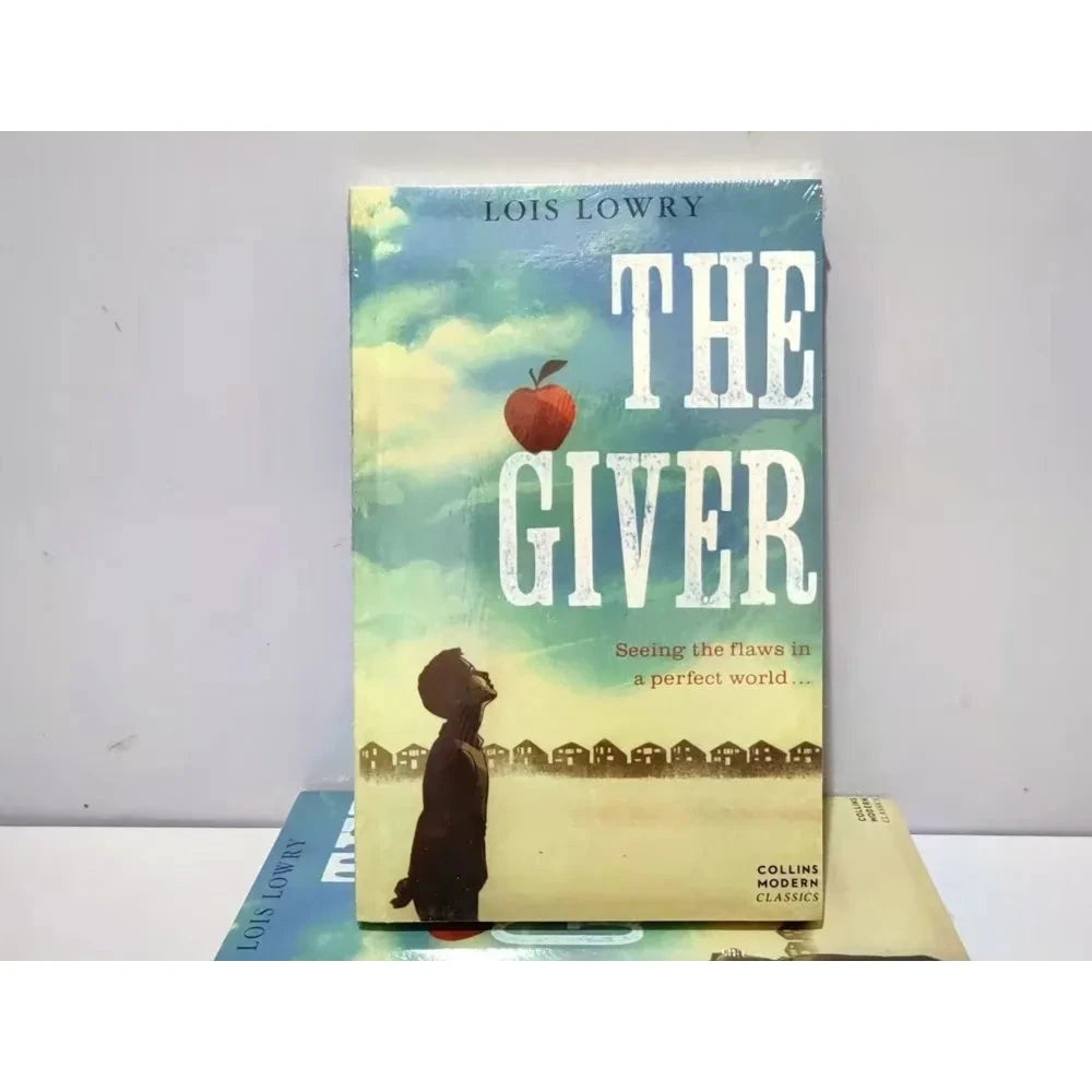 The Giver Lois Lowry Newbery Award Science Fiction English Version Novel Story Book Tale Good Vibrations