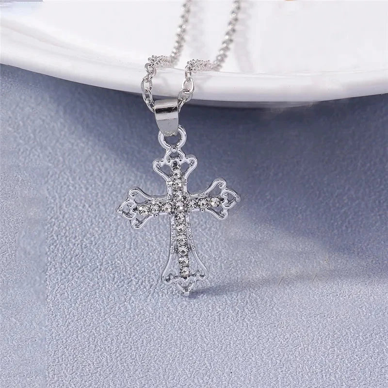 Fashion Cross Necklace for Women Men Gold Silver Color Dazzling Crystal Jesus Crucifix Necklace Christian Jewelry Wholesale Good Vibrations