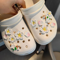 Purple Flowers Shoe Charms Designer DIY Cute Shoes Decaration Party Accessories Clogs Kid Boy Women Girls Gifts Good Vibrations