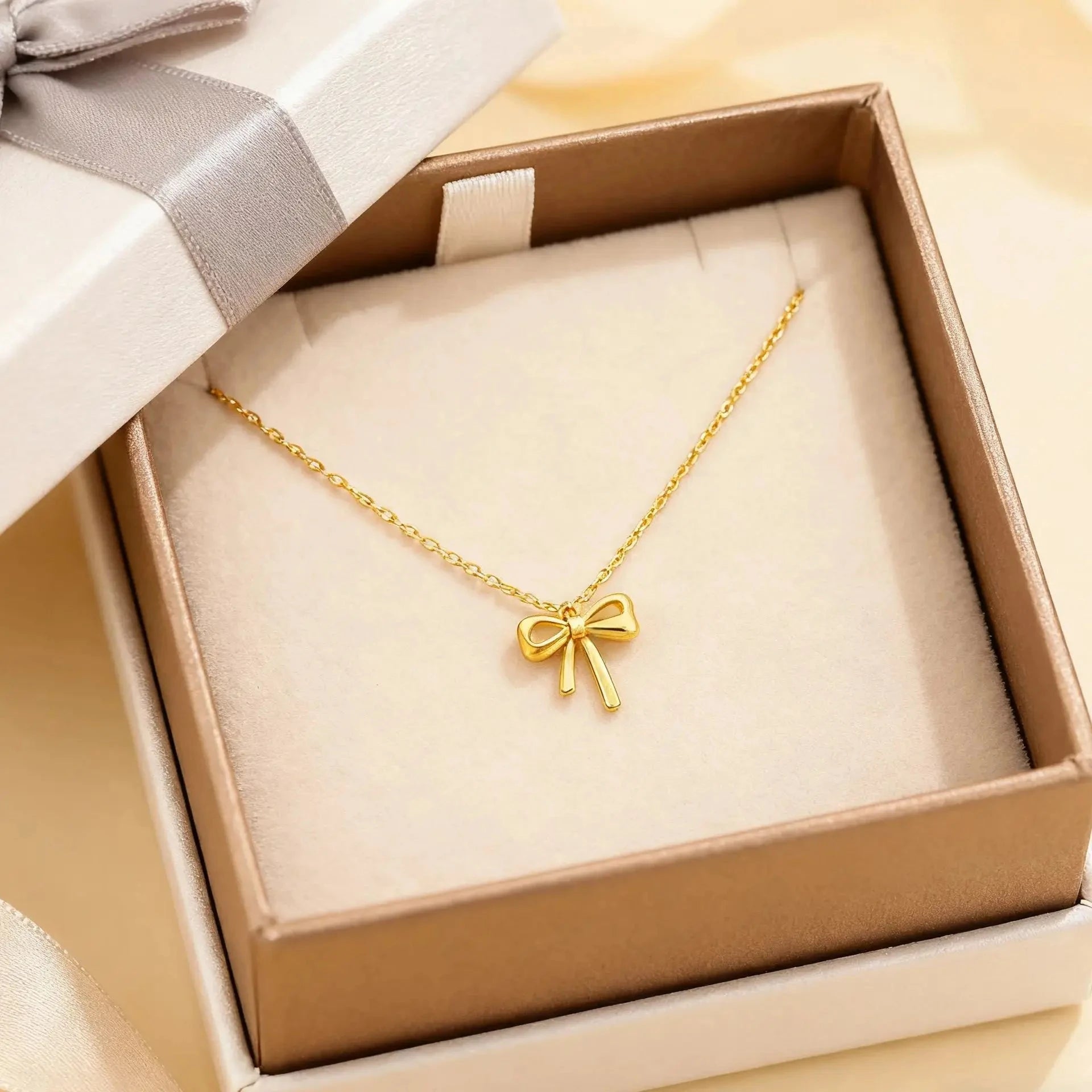 Simple Elegant Cross Bow Necklace for Women Attractive Motifs Golden Alloy Layered Necklace Party Jewellery Accessories Good Vibrations