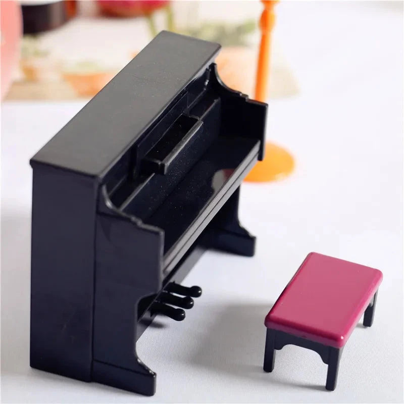 Dollhouse Mini Furniture Living Room Scene Model Miniature Piano and Piano Stool, Play House Home decoration ornaments Good Vibrations