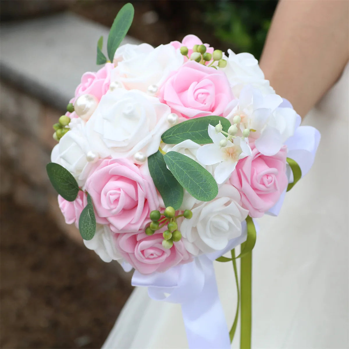 YeeNanee Wedding Gold Hoop Bouquet for Bridesmaids Floral Rose Eucalytpus Metal Ring Wreath Bridal Shower Ceremony Decoration Good Vibrations