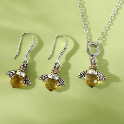 Charming Bee-inspired Jewelry Set - Glamorous Crystal Zirconia Earrings and Silver Plated Necklace and Bracelet Good Vibrations