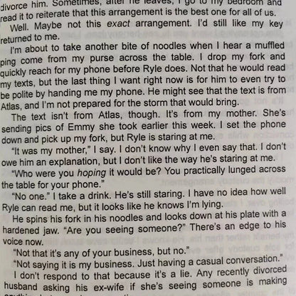 It Starts with Us By Colleen Hoover/It Ends with Us Novels Book In English #1 Sunday Times Bestselling Paperback Good Vibrations