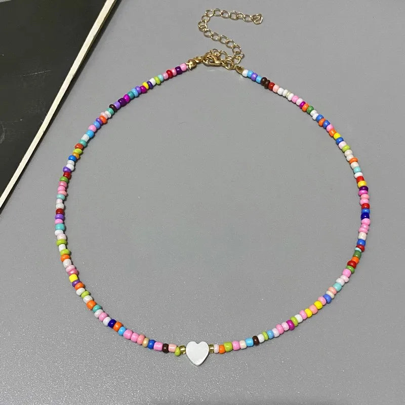 New Nature Shell Love Heart Choker Necklace for Girl Spring Summer Fashion Small Colorful Glass Beads Necklace Gift for Friend Good Vibrations