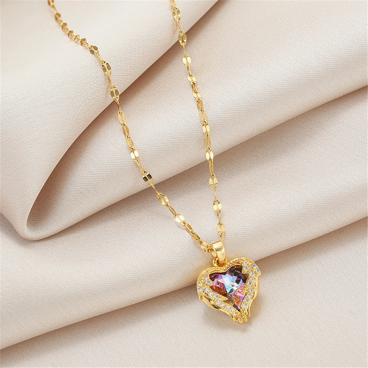 Top Luxury Colorful Crystal Ocean Heart Pendant Necklace For Women Trendy 316L Stainless Steel Jewelry Female Wedding Neck Chain Good Vibrations