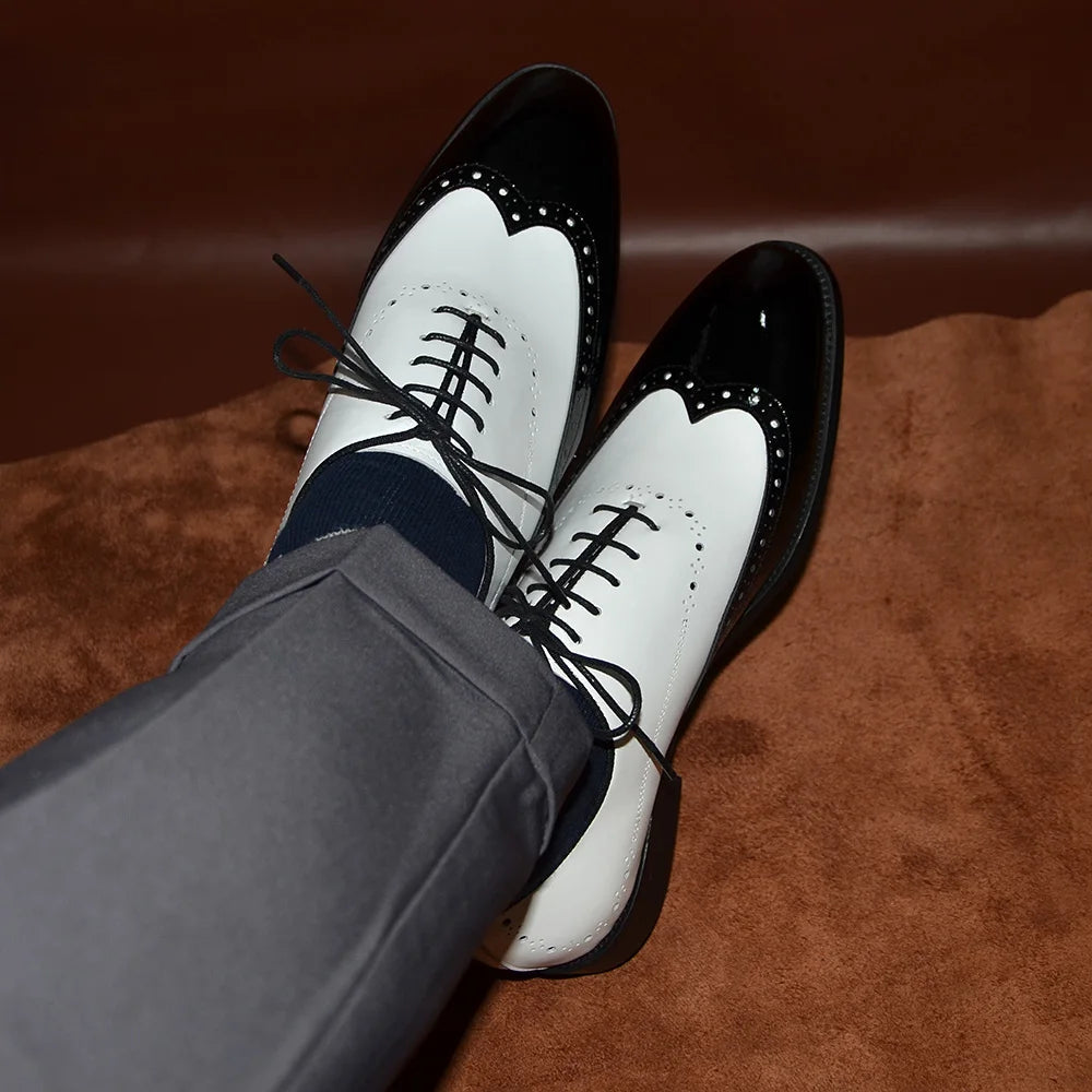 Formal Oxfords Shoes for Men White Black Real Cow Patent Leather Business Lace-up Wingtip Toe Brogue Wedding Mens Dress Shoes Good Vibrations