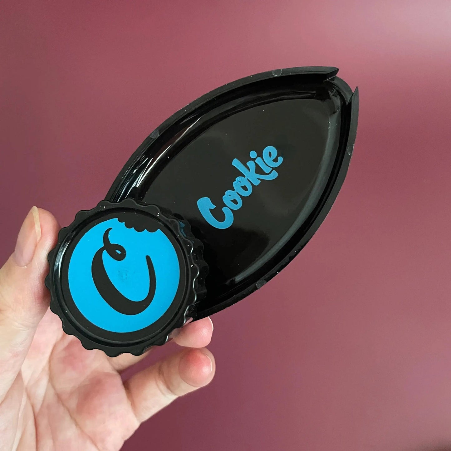 2 IN 1 Crusher with Mini Tray Cheap Plastic Wholesale Crusher Good Vibrations Adult Super Store