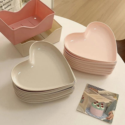 Minimally Designed Ins Heart-shaped Plates Cake Snacks Heart-shaped Plates Plastic Modern Bone Spitting Fruit Small Plates Good Vibrations