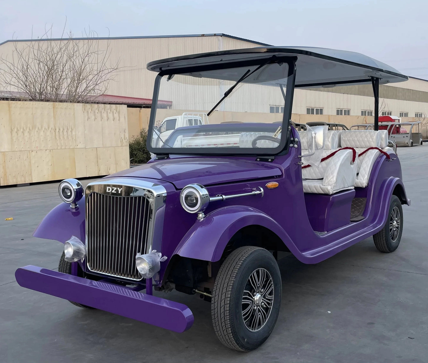 Factory direct sales of electric sightseeing cars, classic vintage cars, golf carts, modern luxury vintage cars Good Vibrations