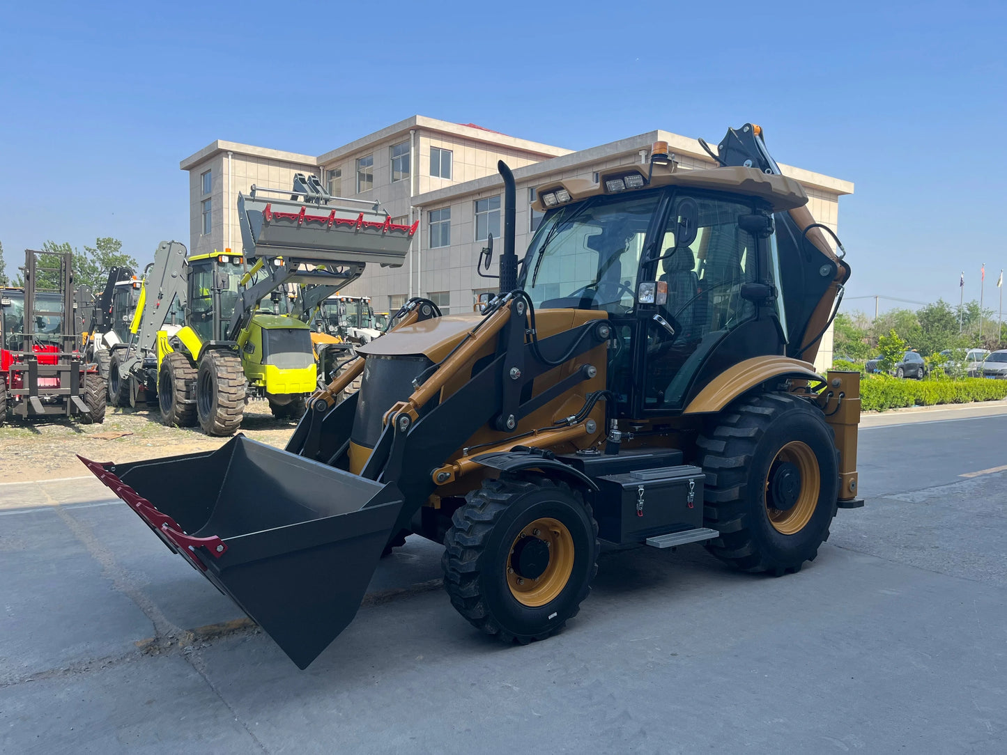 Backhoe Loader China Manufacturer Front Loader 4X4 Agricultural tractor Wheel Loader Cummins diesel Engine Customizable Digger Good Vibrations