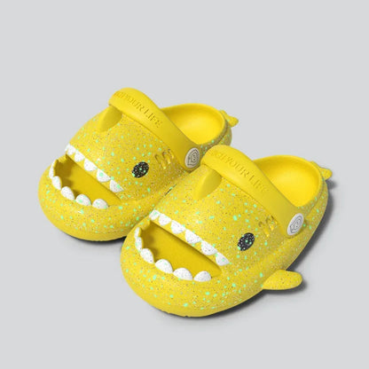 Kids' Shark Luminous Sandals Slip-On Waterproof Breathable Lightweight Non-Slip Casual Shoes for Boys and Girls Strap Slippers Good Vibrations