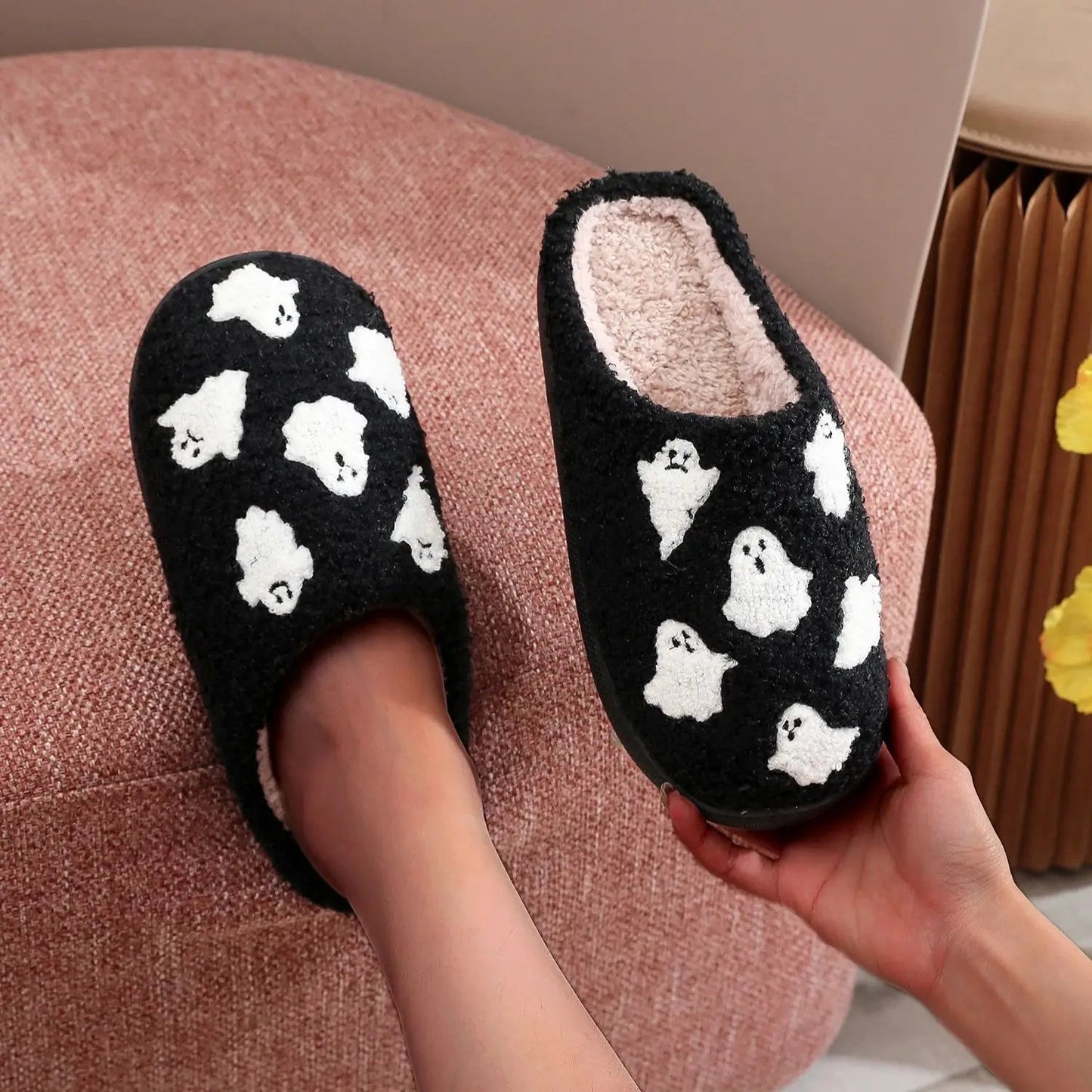 Halloween Ghost Pattern Black Cotton Slippers Non-slip Thick Sole Lightweight stuffed Slippers Holiday Gift Good Vibrations