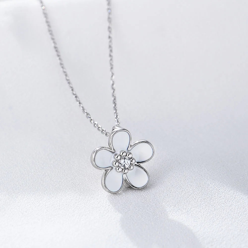 White Enamel Charm Flower Necklace Nice Gold Plated 925 Unique Design Necklace Jewelry Good Vibrations