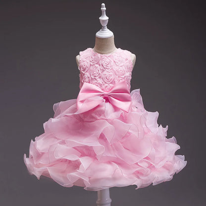 Girl's bow dress A dress with suspenders Rose flower girl wedding dress