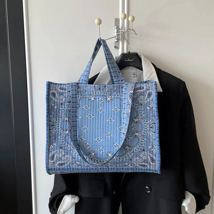 Women Paisley Print Quilted Tote Bag Large Capacity Casual Shoulder Handbag Vintage Bandana Pattern Commuter Shopping Bag Good Vibrations