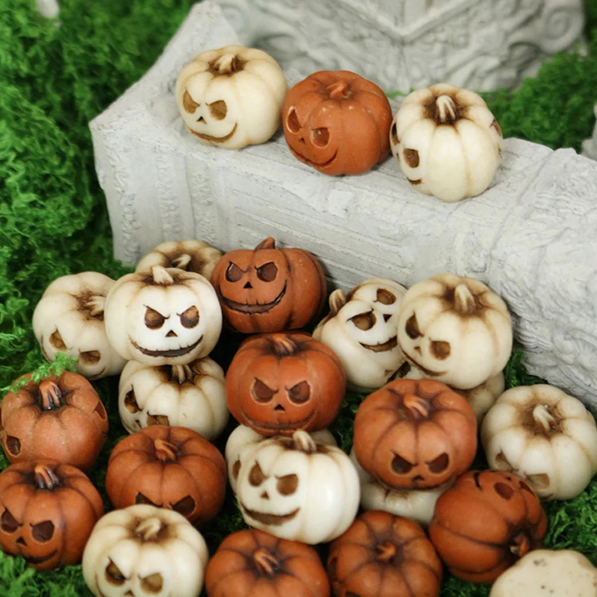 20Pcs Mini Ghost Face Pumpkin Decor Set - Halloween Resin Ornaments for Garden Potting, Micro Landscape & Party Decoration Good Vibrations