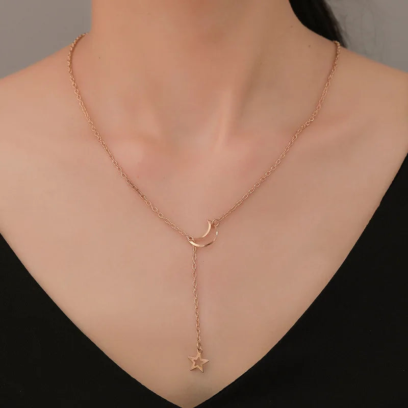 New Simple Moon Star Pendant Choker Necklace Simple Gold Color Alloy Charm Chain Collares Necklace For Women Party Jewelry Good Vibrations
