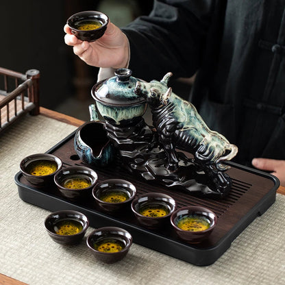 1 set of creative lazy tea set, semi-automatic cow teapot, magnetic rotating water guide, Chinese Kung Fu tea set Good Vibrations