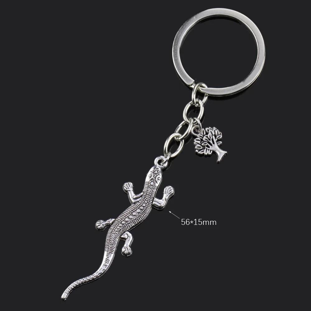 Fashion Animal Women Keychain Car Moon Cat Dog Love Heart Key Chain Friends Gift Jewelry Bag Pendant Wing Evil Eye Angel Turtles Good Vibrations