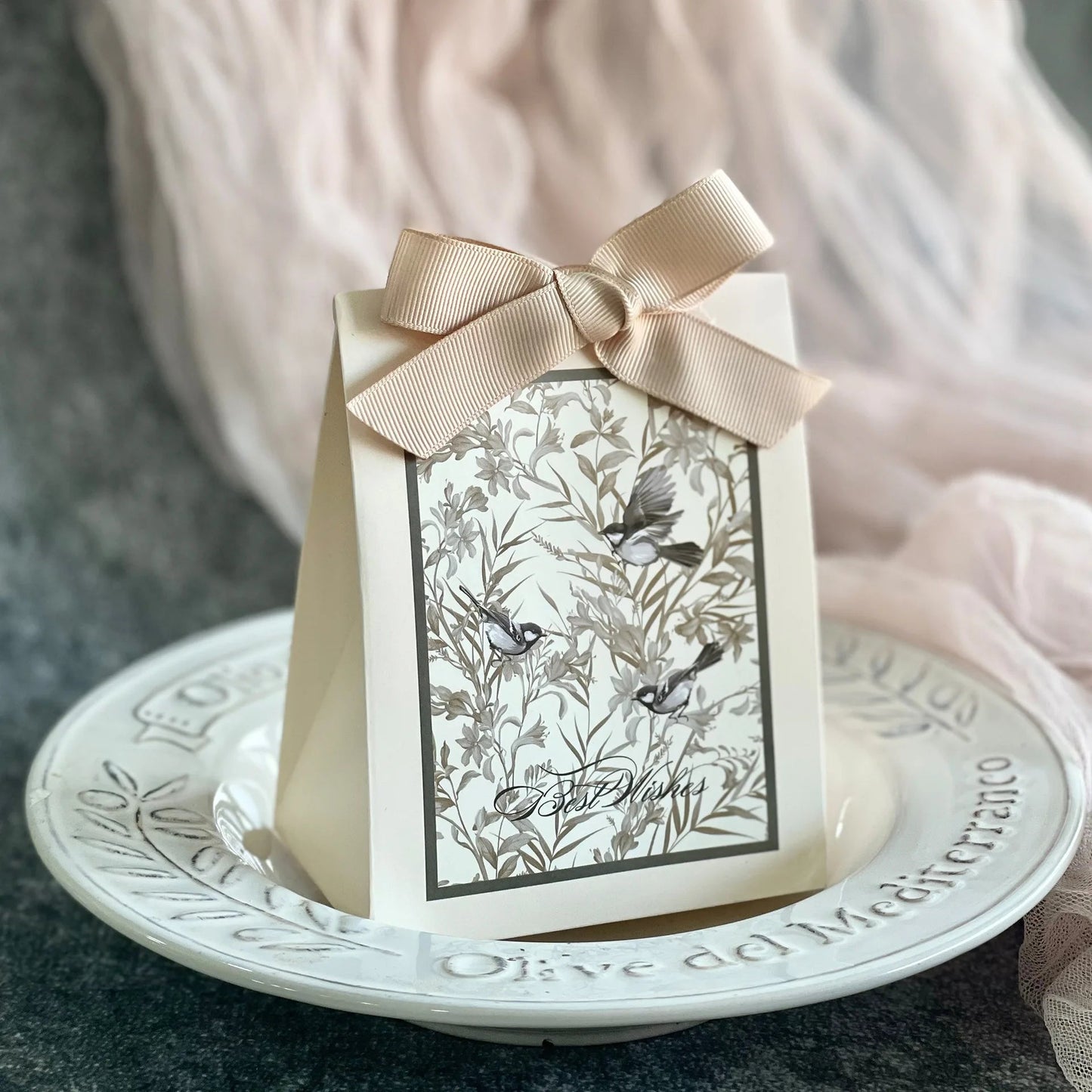 DIY Favors Birthday Party Jelwery Gift Packing Box Flowers Birds and Forest Wedding Candy Box with Wooden Ring Empty Paper Boxes Good Vibrations