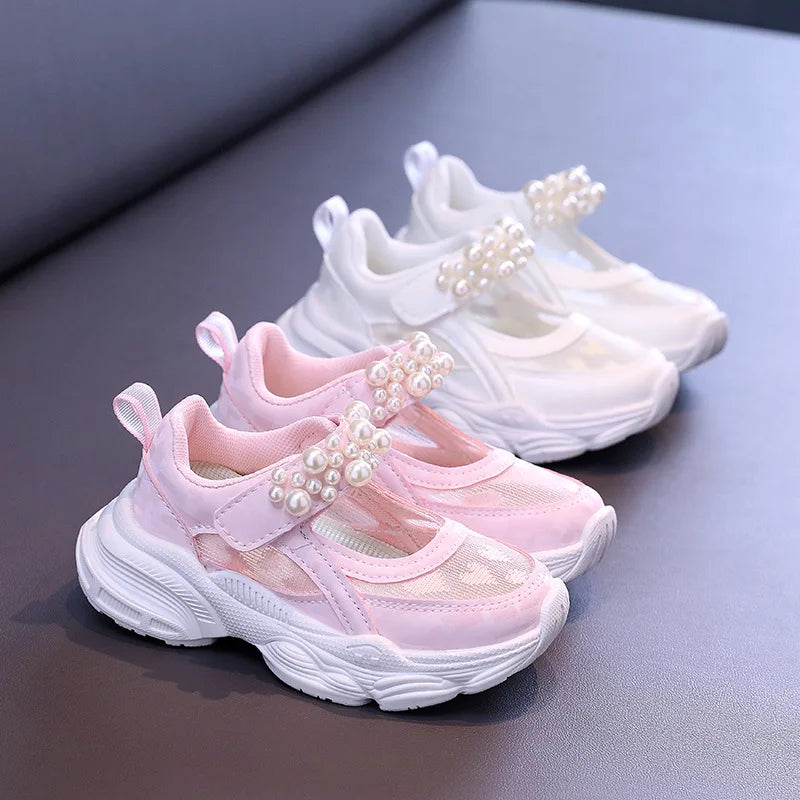 Girls' Mesh Hollowed Tennis Shoes 2024 Summer New Children's Solid Color Pearl Sports Shoes Kids Cute Heart Princess Sneakers Good Vibrations
