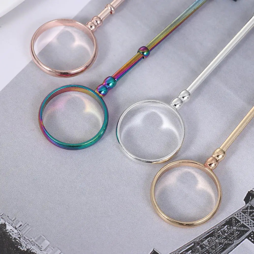 1Pcs Cigarette Hand Holder Smoking Accessories Finger Ring For Women Men Adjustable Slim Cigarettes Clip Smoking Holder Cuprum Good Vibrations Adult Super Store