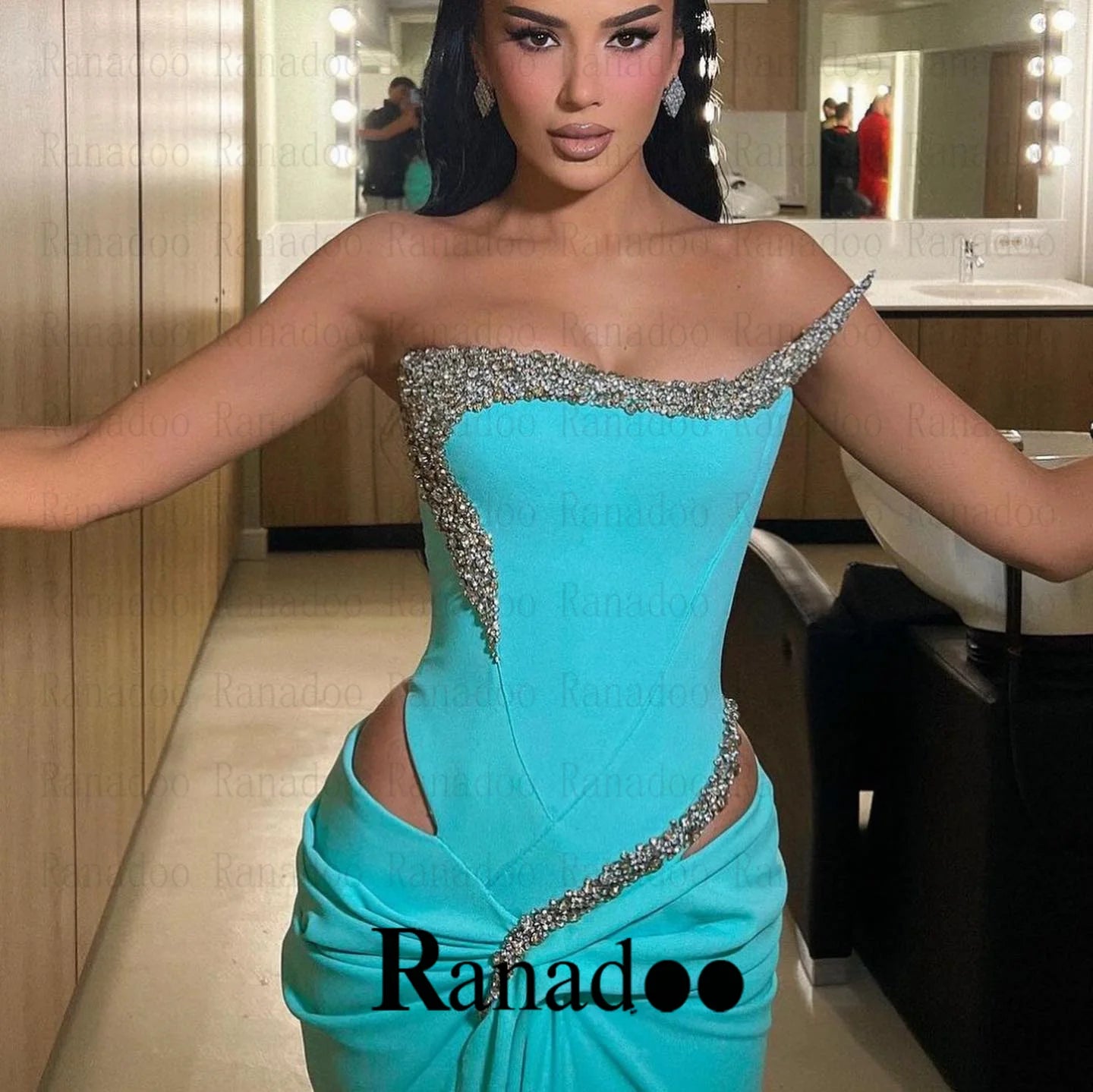 Ranadoo Strapless Mermaid Prom Dresses Stylish Rhinestones Evening Gowns for Women Satin Sleeveless Chapel Train Abendkleider Good Vibrations