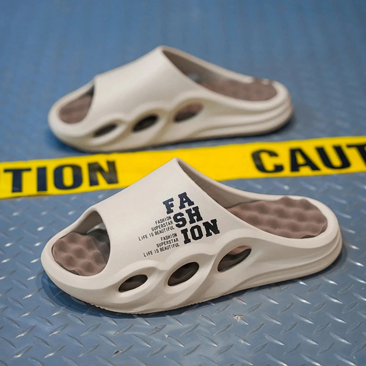 Men Fashion Massage Slippers Indoor/Outdoor Sandals Beach Flip Flop Thick Sole Male Slides Summer Non-Slip Men Shower Slippers Good Vibrations