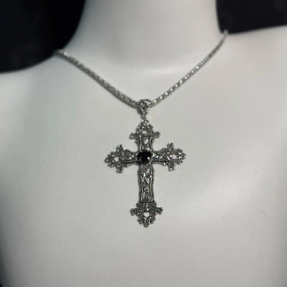 Y2K Punk Crystal Big Cross Pendant Necklaces for Women Men Gothic Irregular Cross Clavicle Chain Necklaces Aesthetic Jewelry Good Vibrations