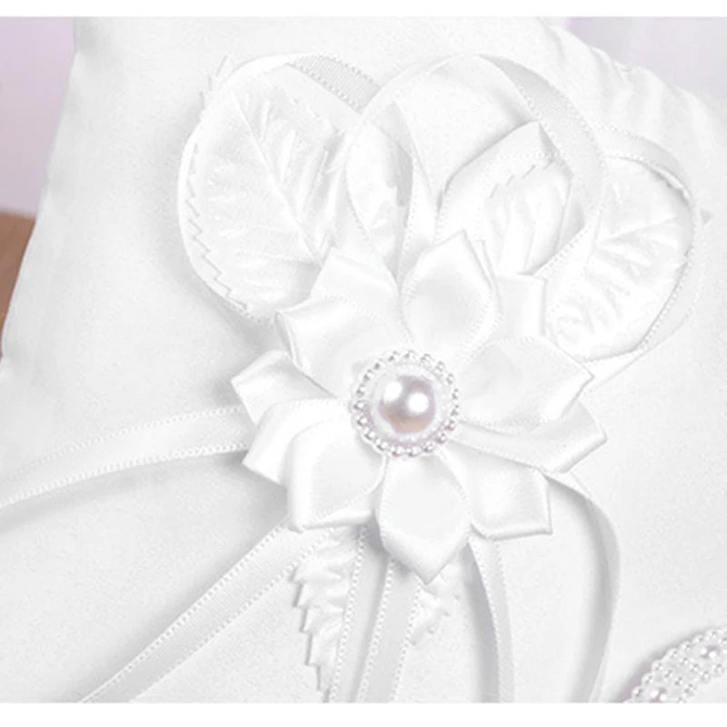 Wedding Ring Pillow Elegant Heart Bowknot Ring Bearer Pillow Portable Wedding Supplies