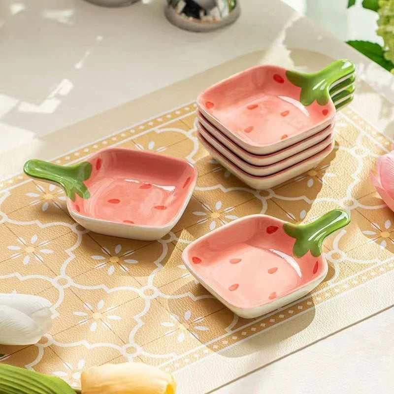 Super Cute Cartoon Strawberry Dipping Saucer Household Three-Dimensional Ceramic Saucer Ketchup Snack Plate Vinaigrette Good Vibrations