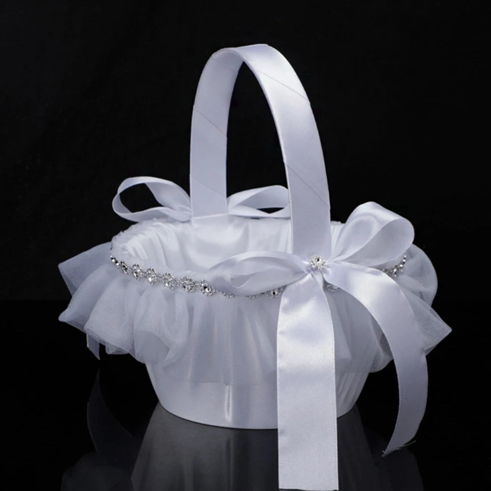 White Flower Girls Basket Simple Wedding Flower Basket  Bride Bridesmaid Hand Held Basket Wedding Ceremony Party Decorations Good Vibrations