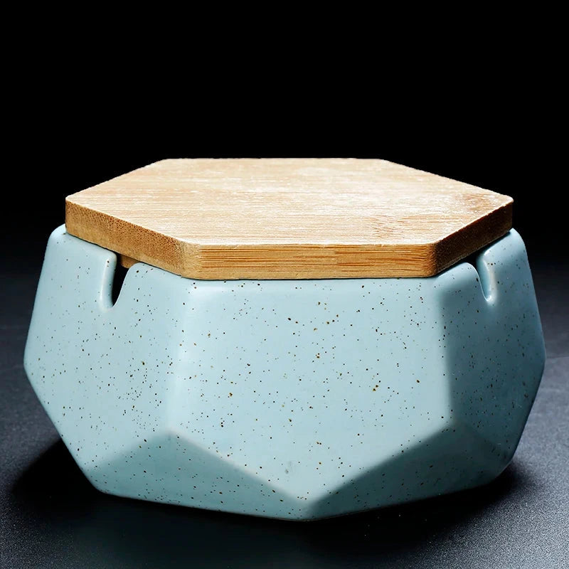European-style Ceramic Ashtray with Cover Creative Personality Fashion Office Anti-flying Ashtray Living Room Home Decoration Good Vibrations Adult Super Store