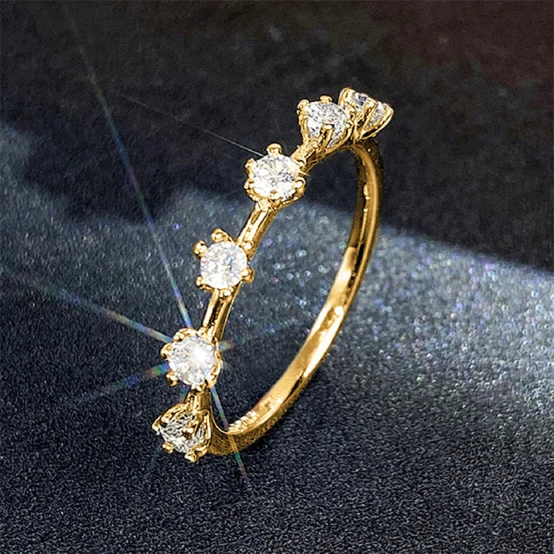 New Fashion Contracted Design Women's Ring with Brilliant White Cubic Zirconia Wedding Party Daily Wearable Statement Jewelry Good Vibrations