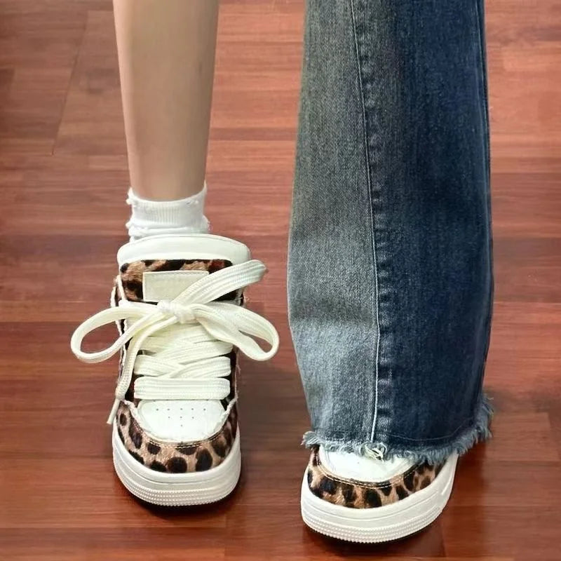 Fashion Sneakers Couple Sports Casual Shoes 2024 Women's Shoes Tennis Retro Cross Graffiti Leopard Print Punk Leather Skate Good Vibrations