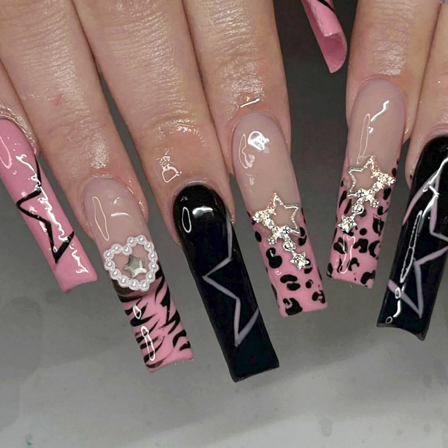 Rose Pink Long Coffin Fake Nails French Style Leopard Star Printed Press on Nails Y2K Girls Charms Manicure Black False Nails Good Vibrations