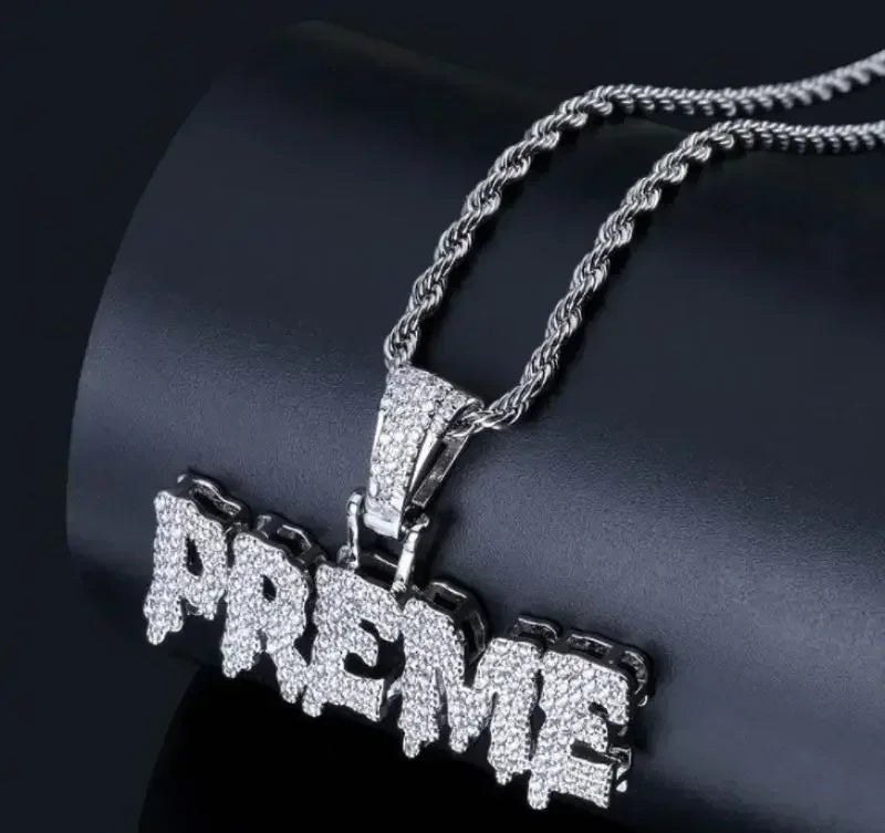 Hip Hop Ice Out Square Crystal S-A-V-A-G-E Letter Pendant Necklace for Men and Women Street One Last Party Trendy Jewelry Gift Good Vibrations