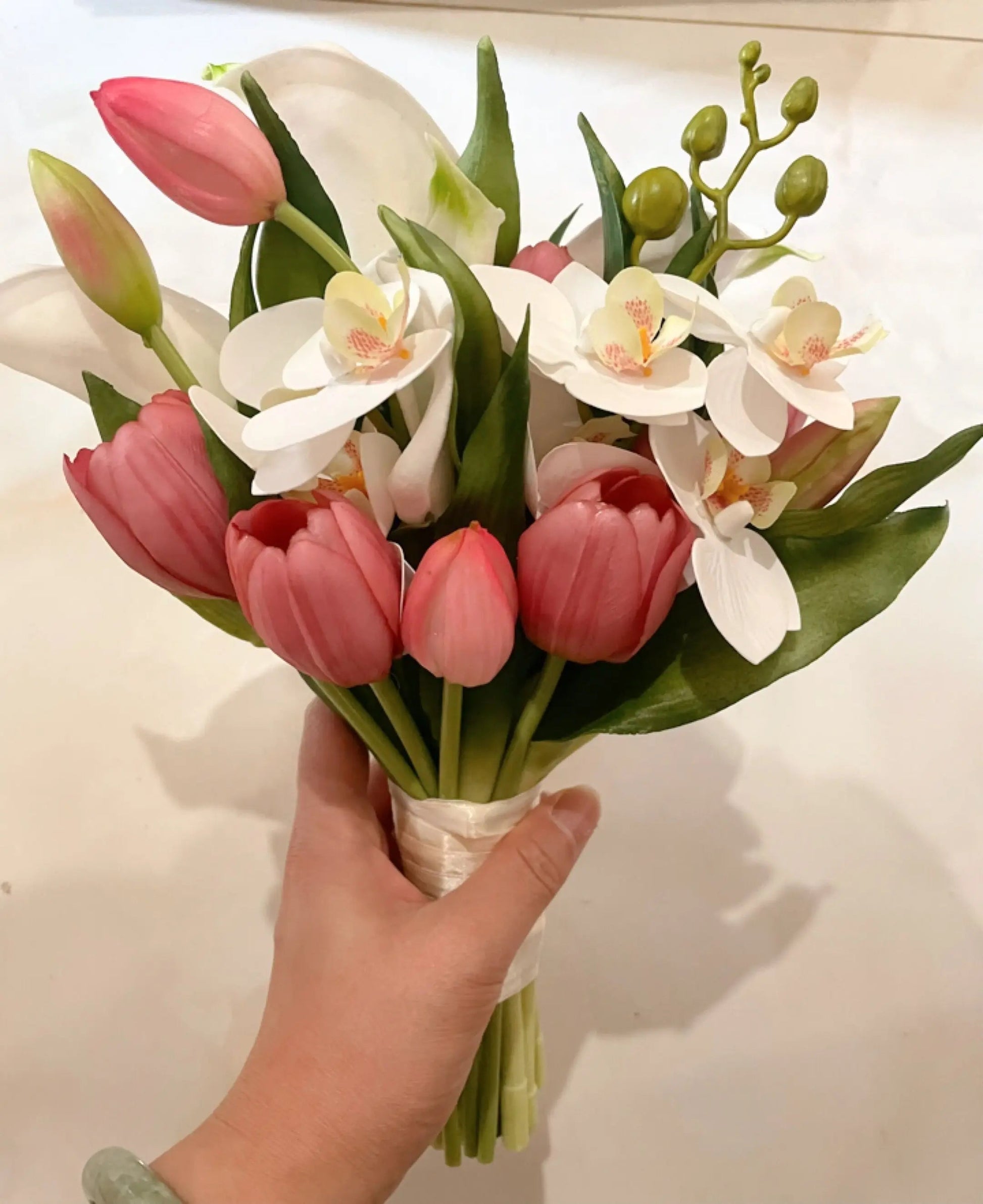 Wedding Bouquet Bridal Artificial Silk Flowers Foam Roses Bouquet Lace Decoration Natural Wedding Flowers Good Vibrations