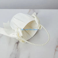 HX6F Handmade Punnet Pillow Rings Bearer Basket for Enchanting Wedding Ceremony Good Vibrations