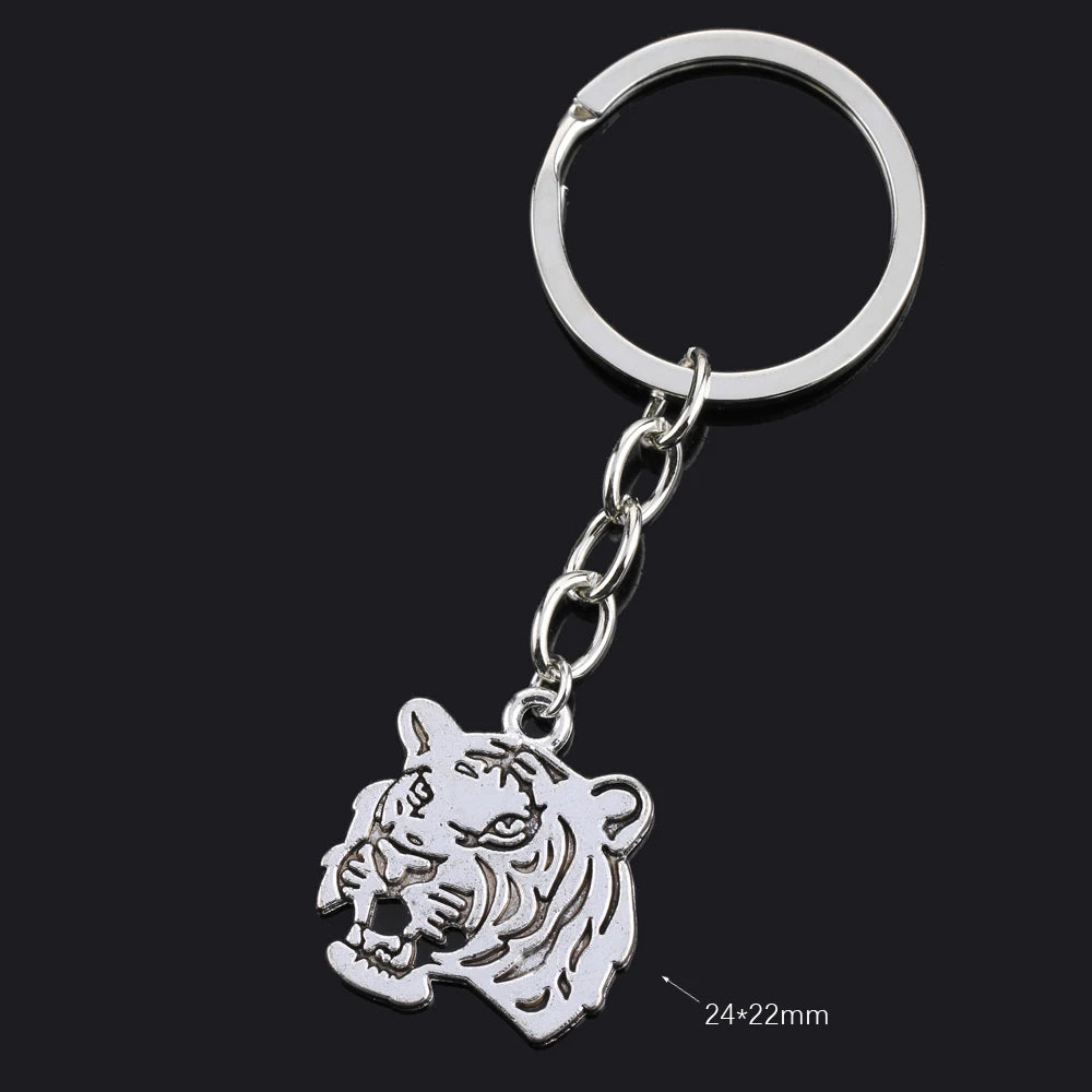 Fashion Animal Women Keychain Car Moon Cat Dog Love Heart Key Chain Friends Gift Jewelry Bag Pendant Wing Evil Eye Angel Turtles Good Vibrations