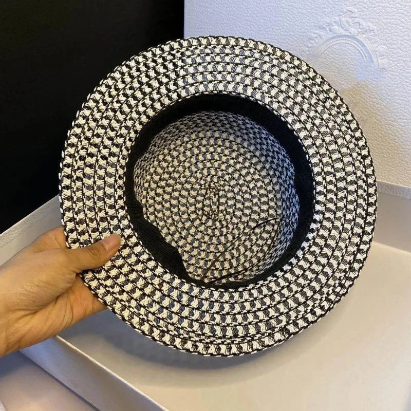 Women's Spring and Summer Top Hats Seaside Sunscreens Beach Sunhats Korean Vacation Casual Flat Hats Good Vibrations