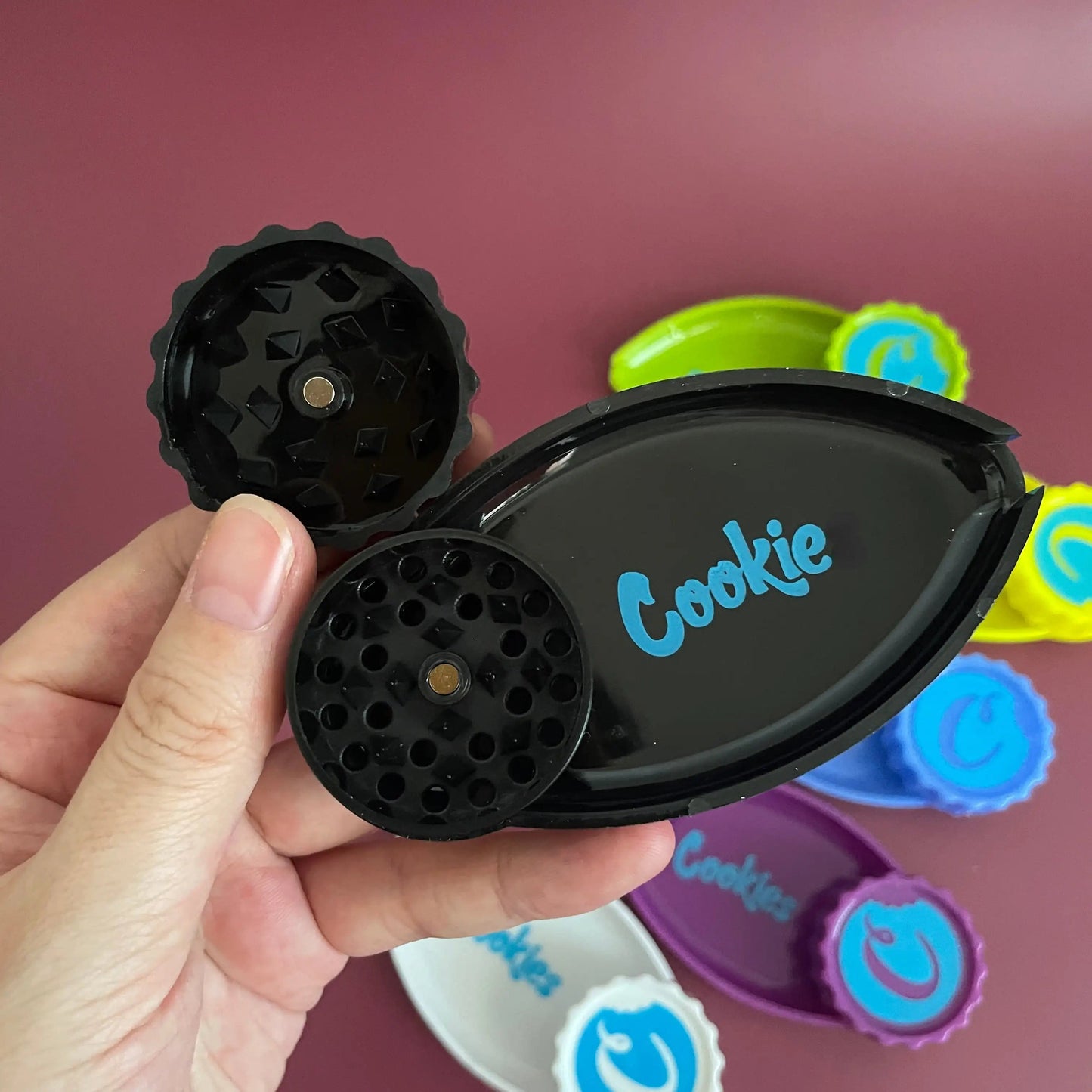 2 IN 1 Crusher with Mini Tray Cheap Plastic Wholesale Crusher Good Vibrations Adult Super Store