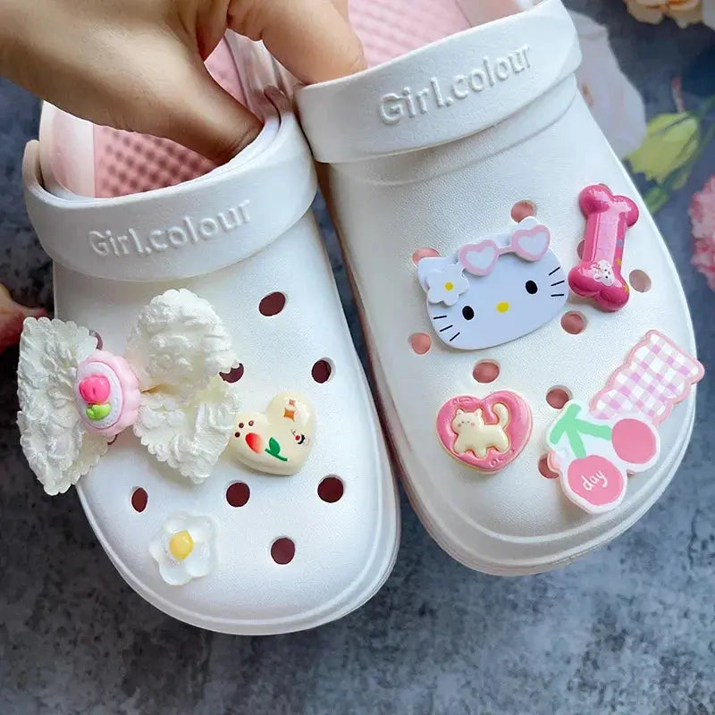 Christmas Gifts INS Bow & Cat Shoe Charms Set Cute Cherry Blossom Hello Kitty for Women Girls’ Sandals & Flip-Flops Good Vibrations